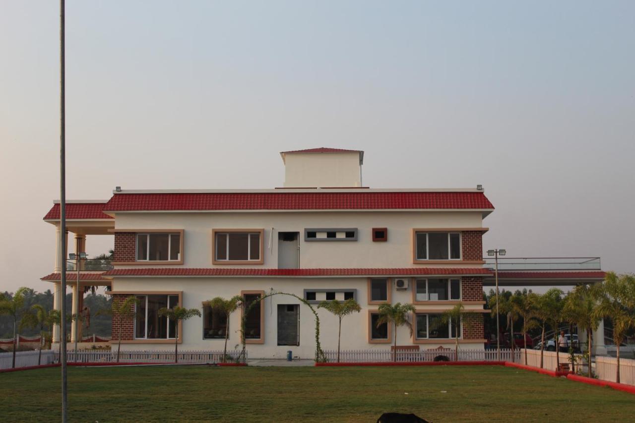Flamingo Club And Resort Una 3 Km Away From Diu Check Post 외부 사진