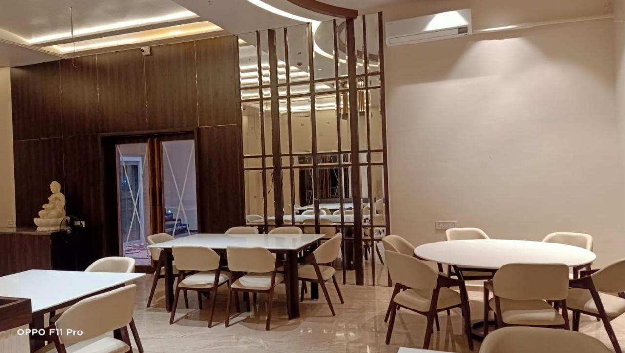 Flamingo Club And Resort Una 3 Km Away From Diu Check Post 외부 사진