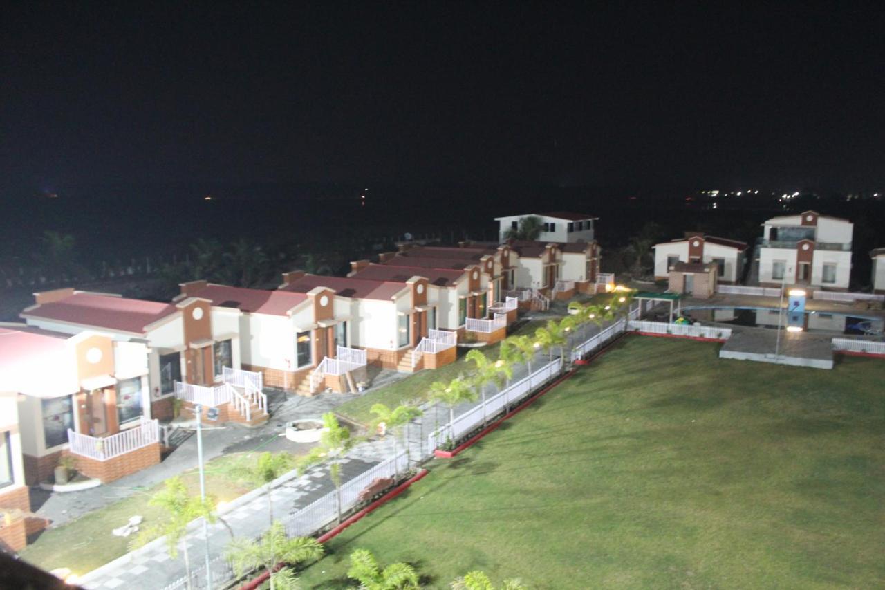 Flamingo Club And Resort Una 3 Km Away From Diu Check Post 외부 사진