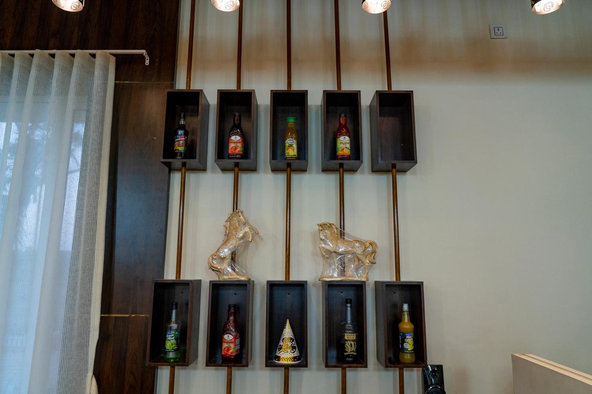 Flamingo Club And Resort Una 3 Km Away From Diu Check Post 외부 사진