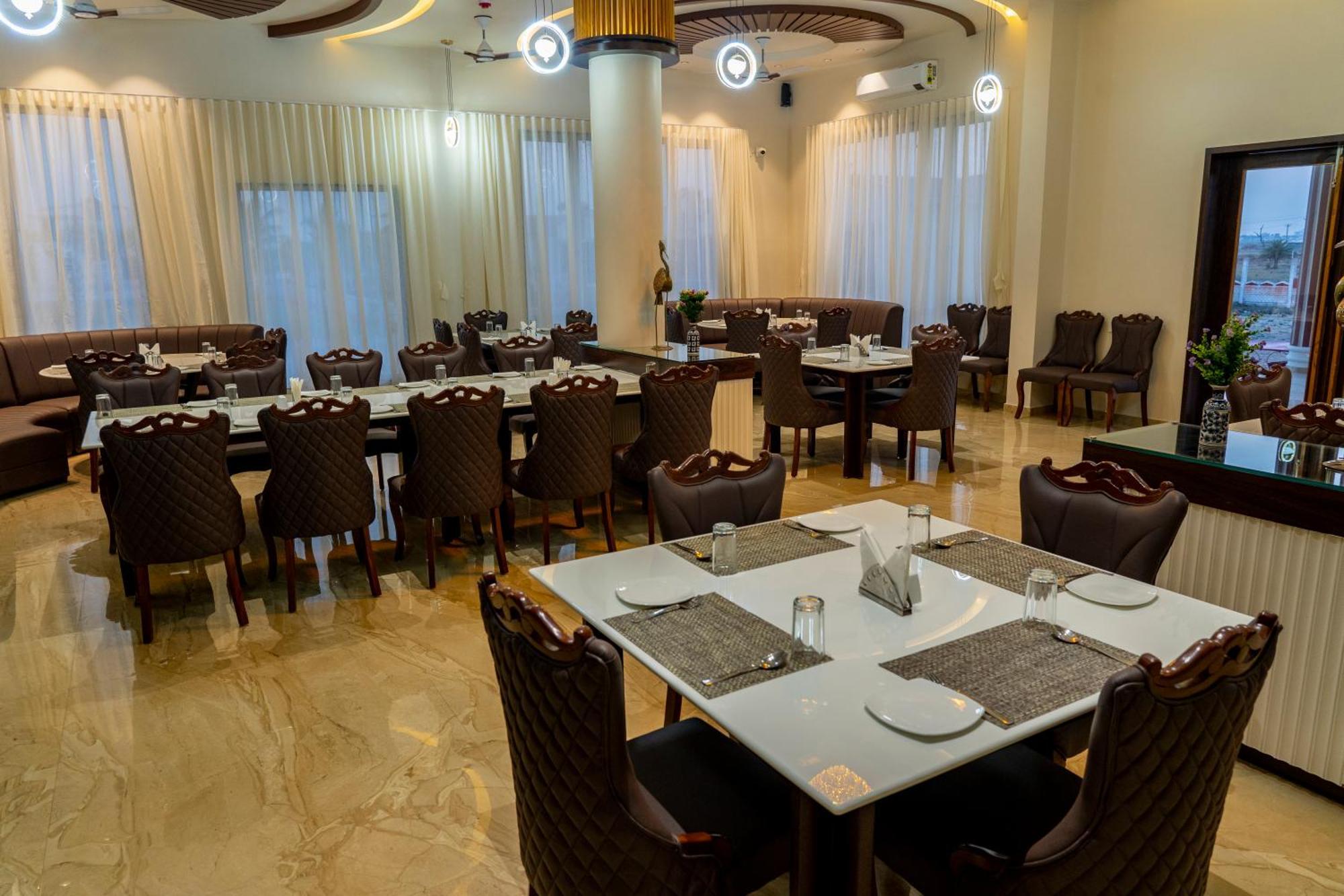Flamingo Club And Resort Una 3 Km Away From Diu Check Post 외부 사진