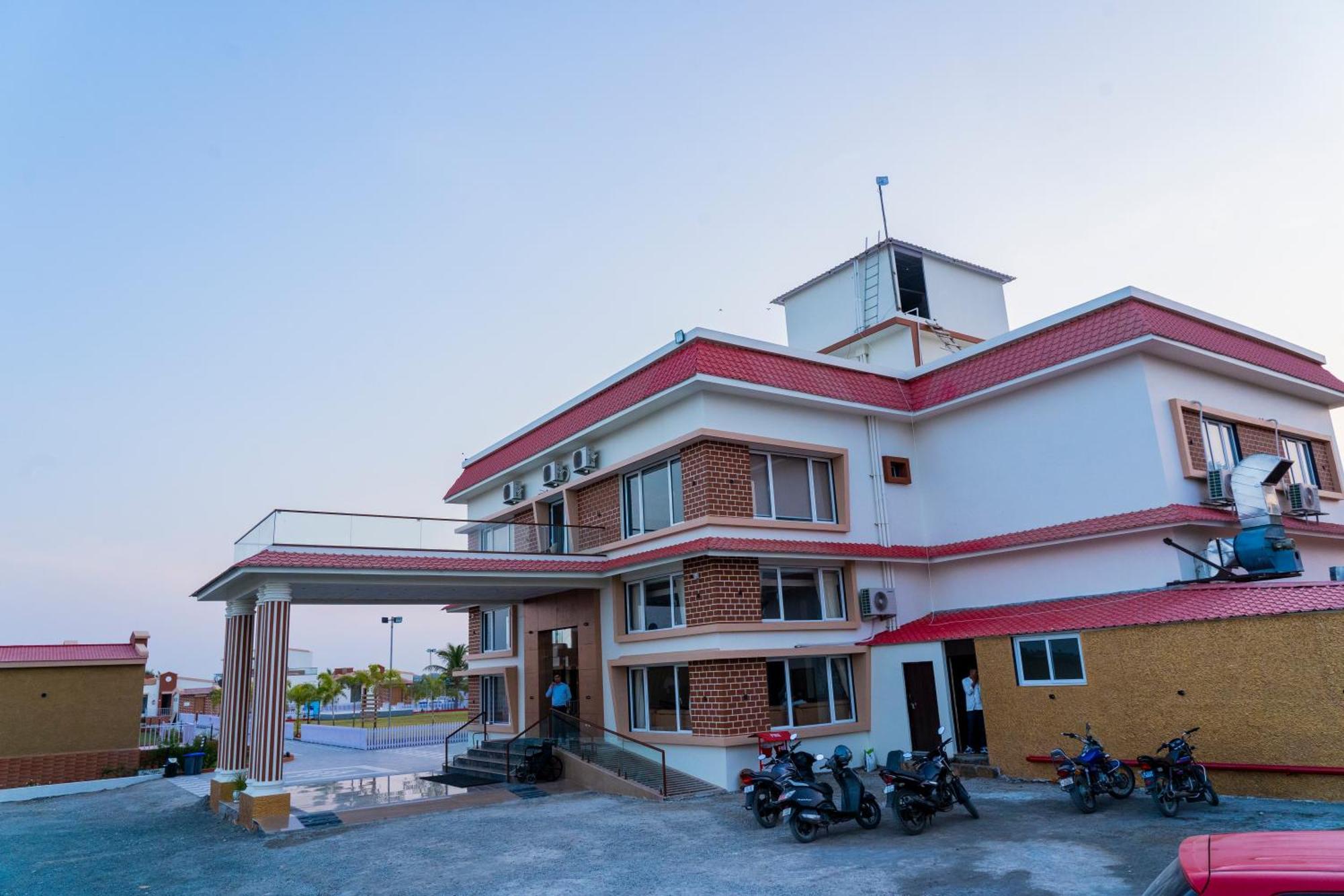 Flamingo Club And Resort Una 3 Km Away From Diu Check Post 외부 사진